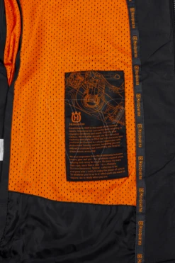 Husqvarna Shell Jack Grijs Zwart - S 8 Husqvarna Shell Jack Grijs Zwart - S -Husqvarna 5361556XX 3 Husqvarna20shell20jack20grijs20zwart 1