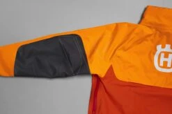 Husqvarna Technical Regenjas Gore-tex® 10 Husqvarna Technical Regenjas Gore-tex® -Husqvarna Husqvarna20Technical20goretex20regenjas205806880xx20achterkant